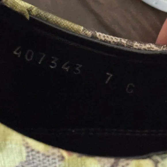 Gucci sneakers